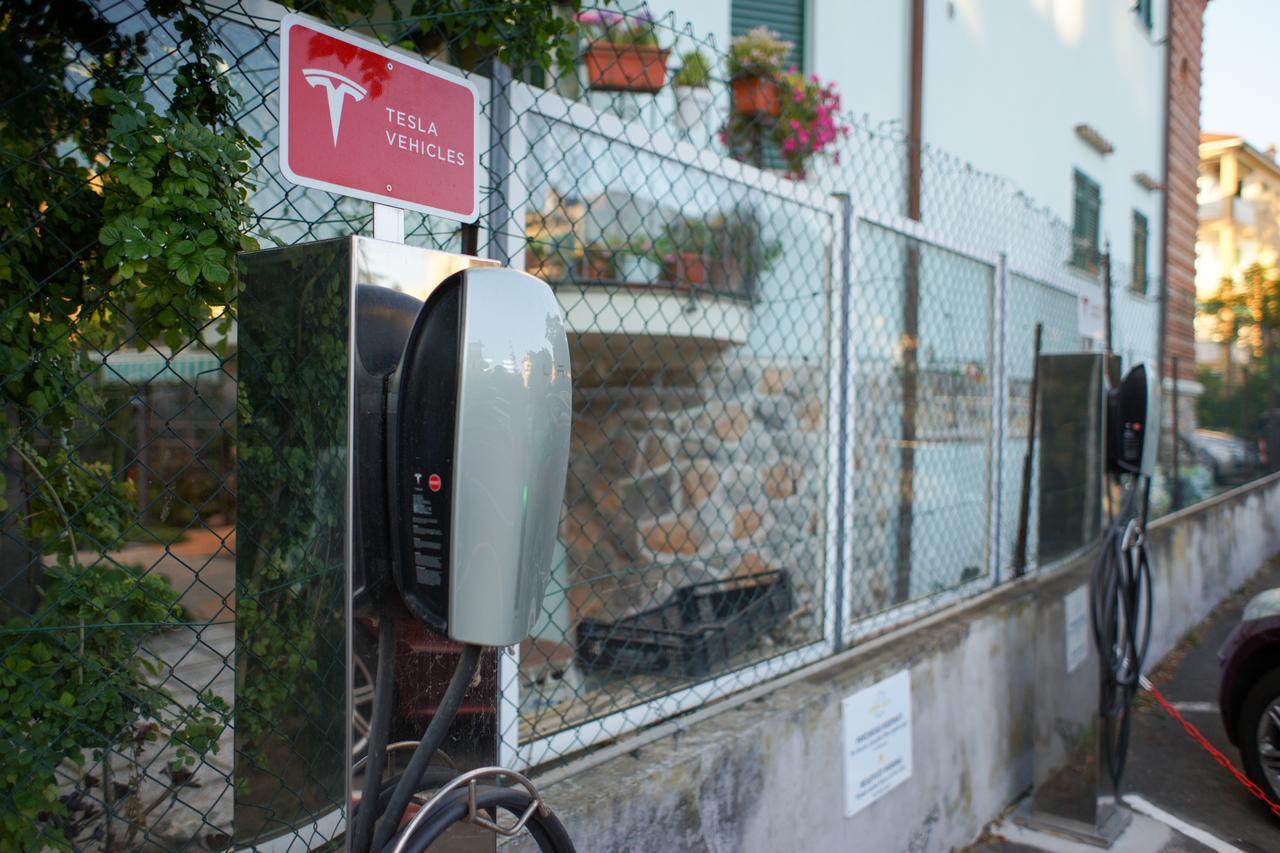 Hotel Garden Lido Loano Exterior photo