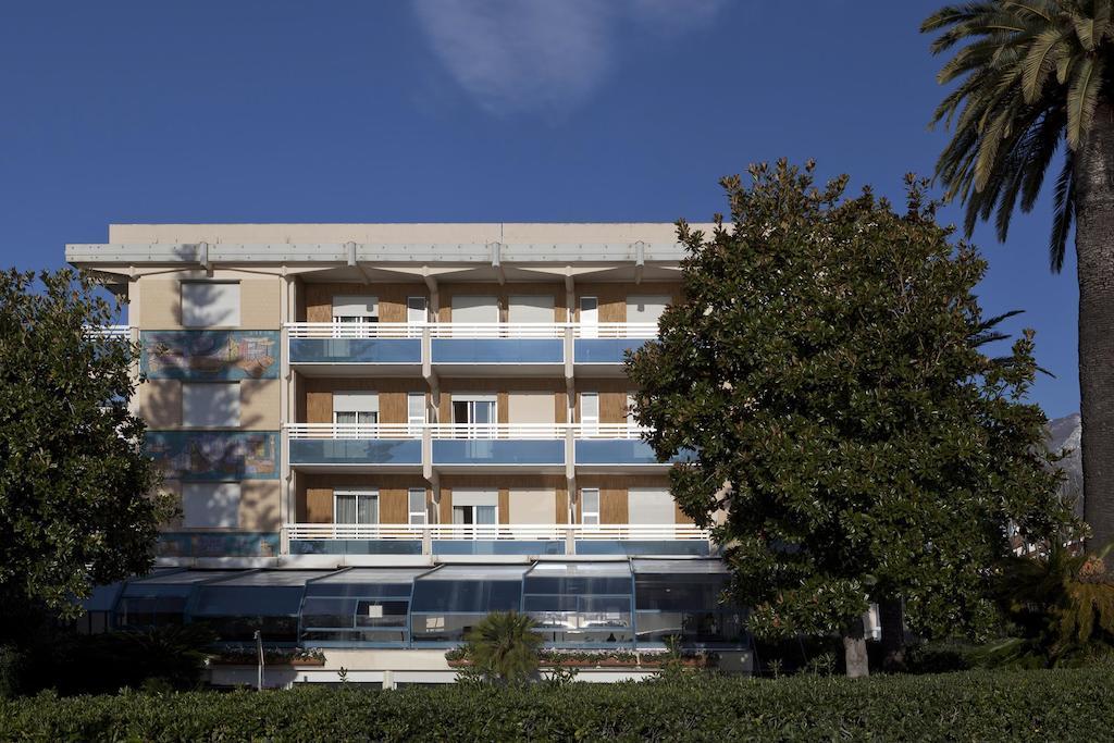 Hotel Garden Lido Loano Exterior photo